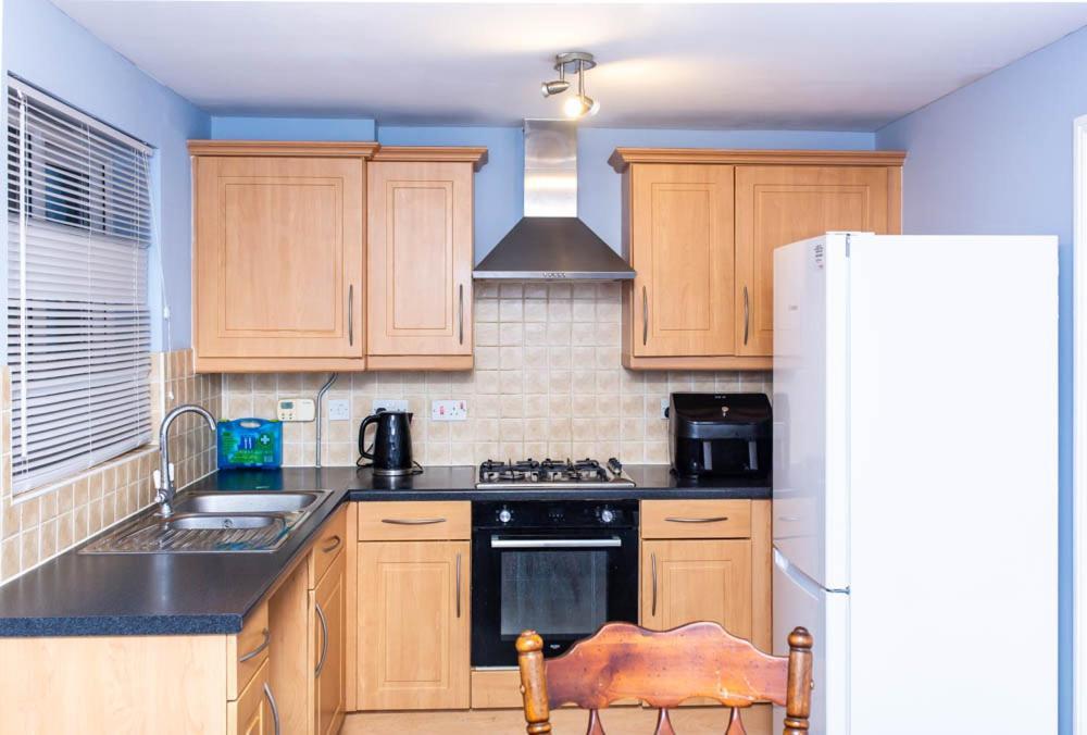 Amethyst Drive Lägenhet Sittingbourne Exteriör bild