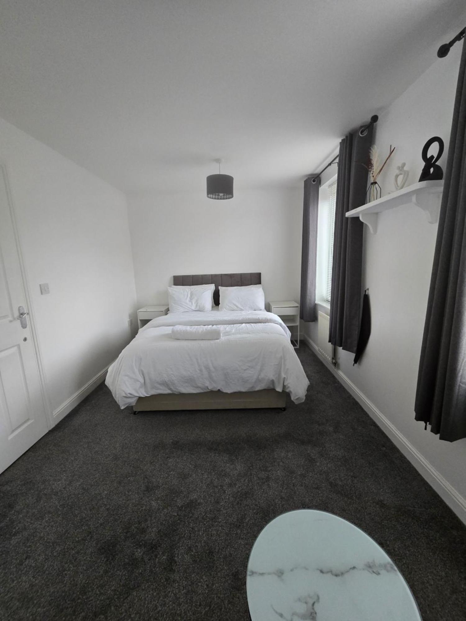 Amethyst Drive Lägenhet Sittingbourne Exteriör bild
